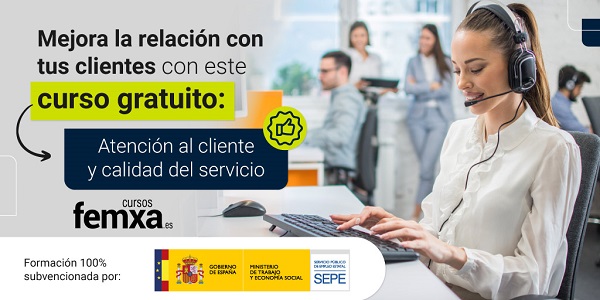 operadora de atención al cliente online en el cartel de femxa del curso gratuito de atención al cliente