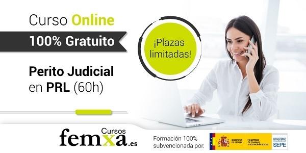 persona realizando consultas por teléfono a su tutor de perito judicial en prl