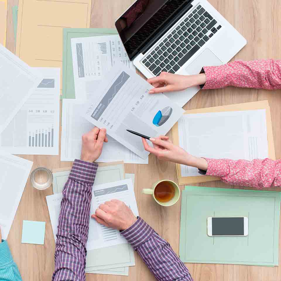 Dirección y gestión del equipo comercial Dirección y gestión del equipo comercial