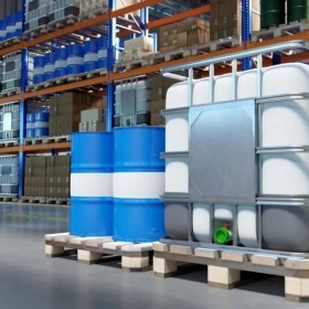 Reglamento almacenamiento productos químicos