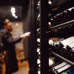 Curso online Logística en bar: Aprovisionamiento y almacenaje de alimentos y bebidas
