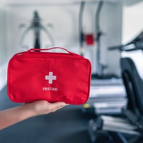 Primeros auxilios en instalaciones deportivas - sector medioambiente