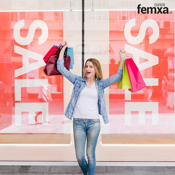 Escaparatismo: qué es y técnicas para crear escaparates que venden