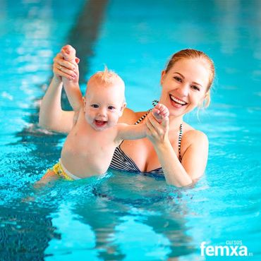 Aprende a programar actividades acuáticas para bebés
